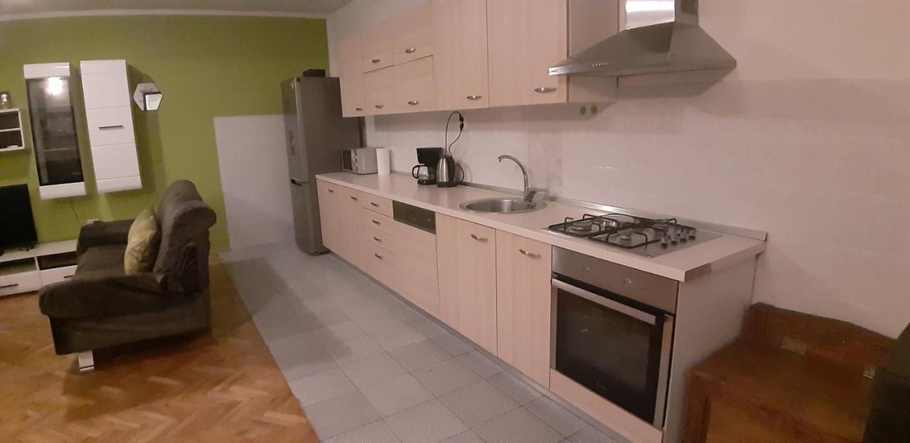 Apartment Elena Galovac  Esterno foto